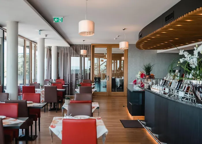 Engener Hoehe Отель