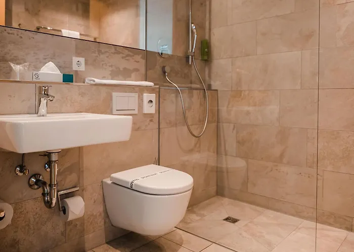 Engener Hoehe Отель 4*